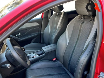 Peugeot 308 PureTech Turbo 130 S&S Allure Pack (14)