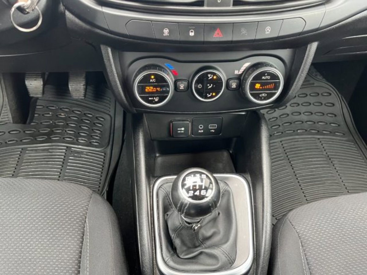 Fiat Tipo Tipo 1.6 Mjt 4 porte Lounge (13)