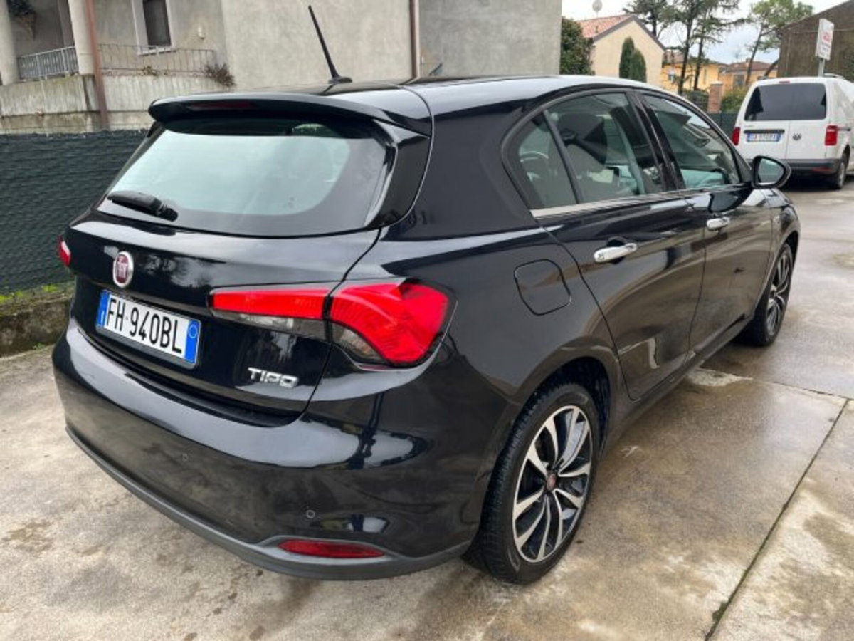 Fiat Tipo Tipo 1.6 Mjt 4 porte Lounge (4)