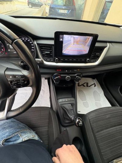 Kia Stonic 1.2 DPI Style (9)