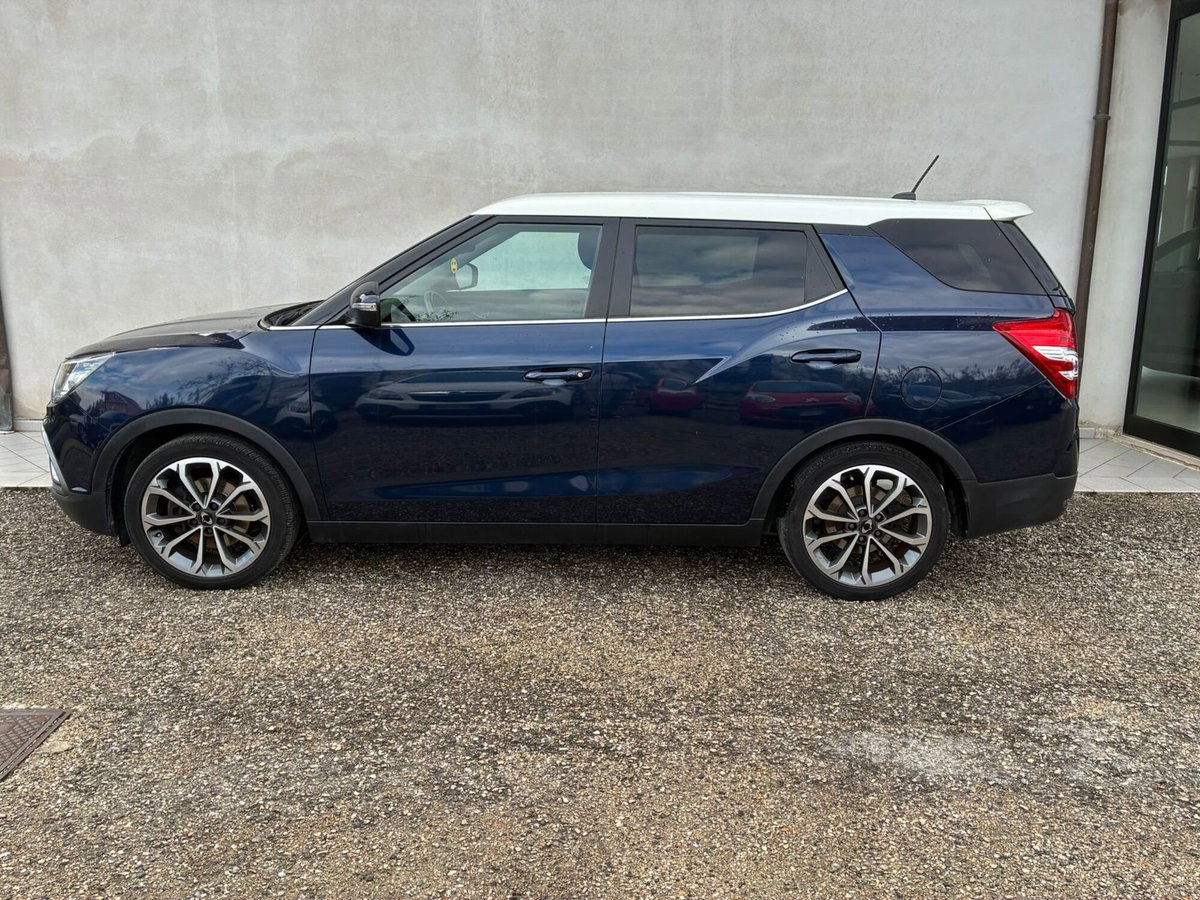 Ssangyong XLV 1.6 2WD Bi-fuel GPL Dream (3)