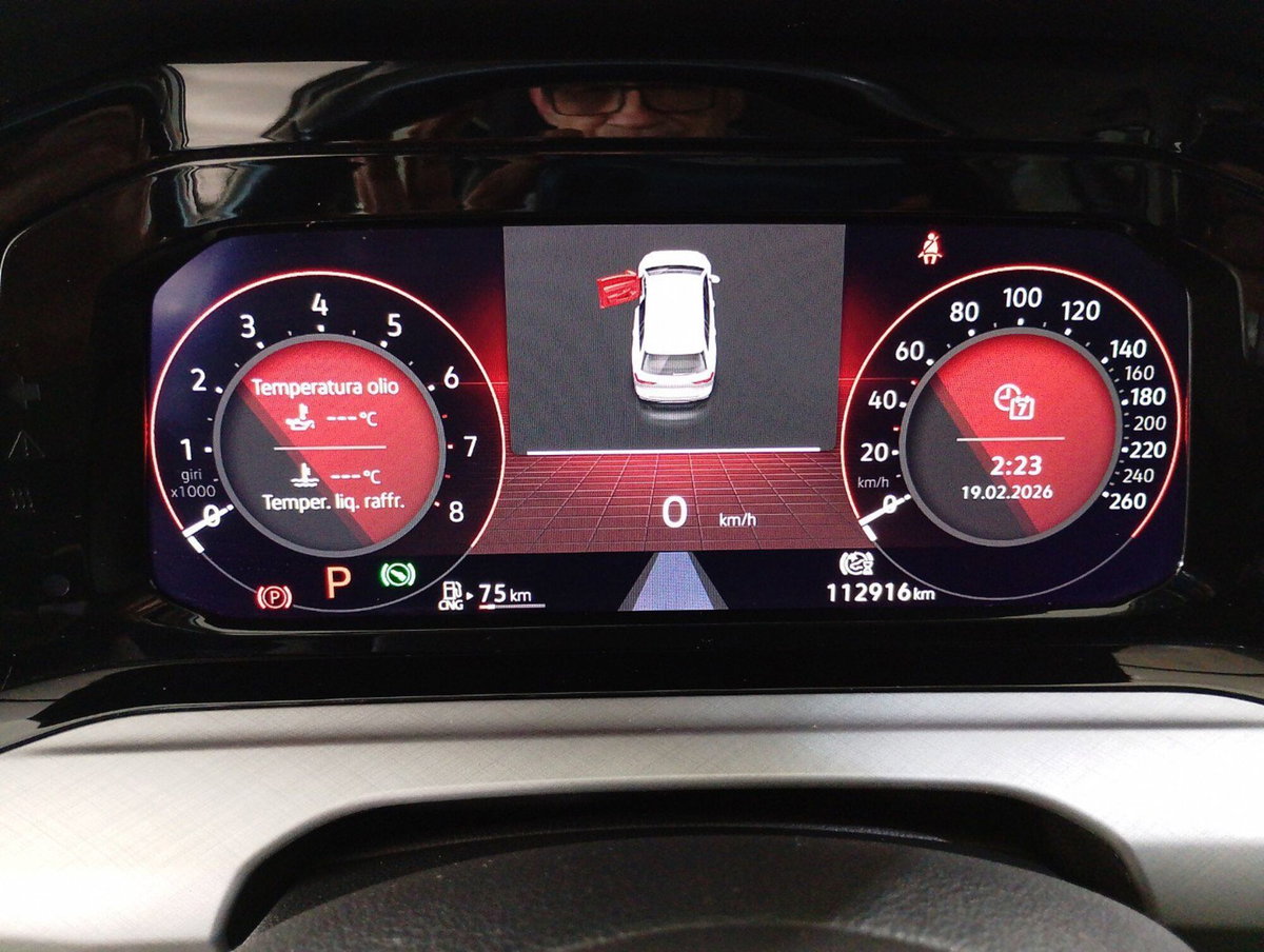 Volkswagen Golf Variant 1.5 TGI DSG Life (14)