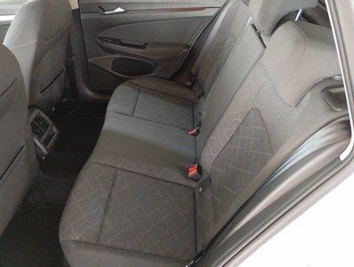 Volkswagen Golf Variant 1.5 TGI DSG Life (20)