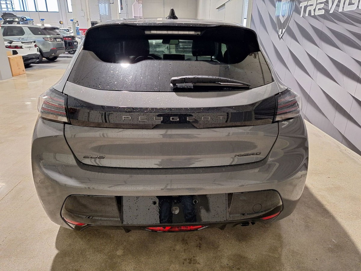 Peugeot 208 motore elettrico 136 CV 5 porte Allure Pack (5)