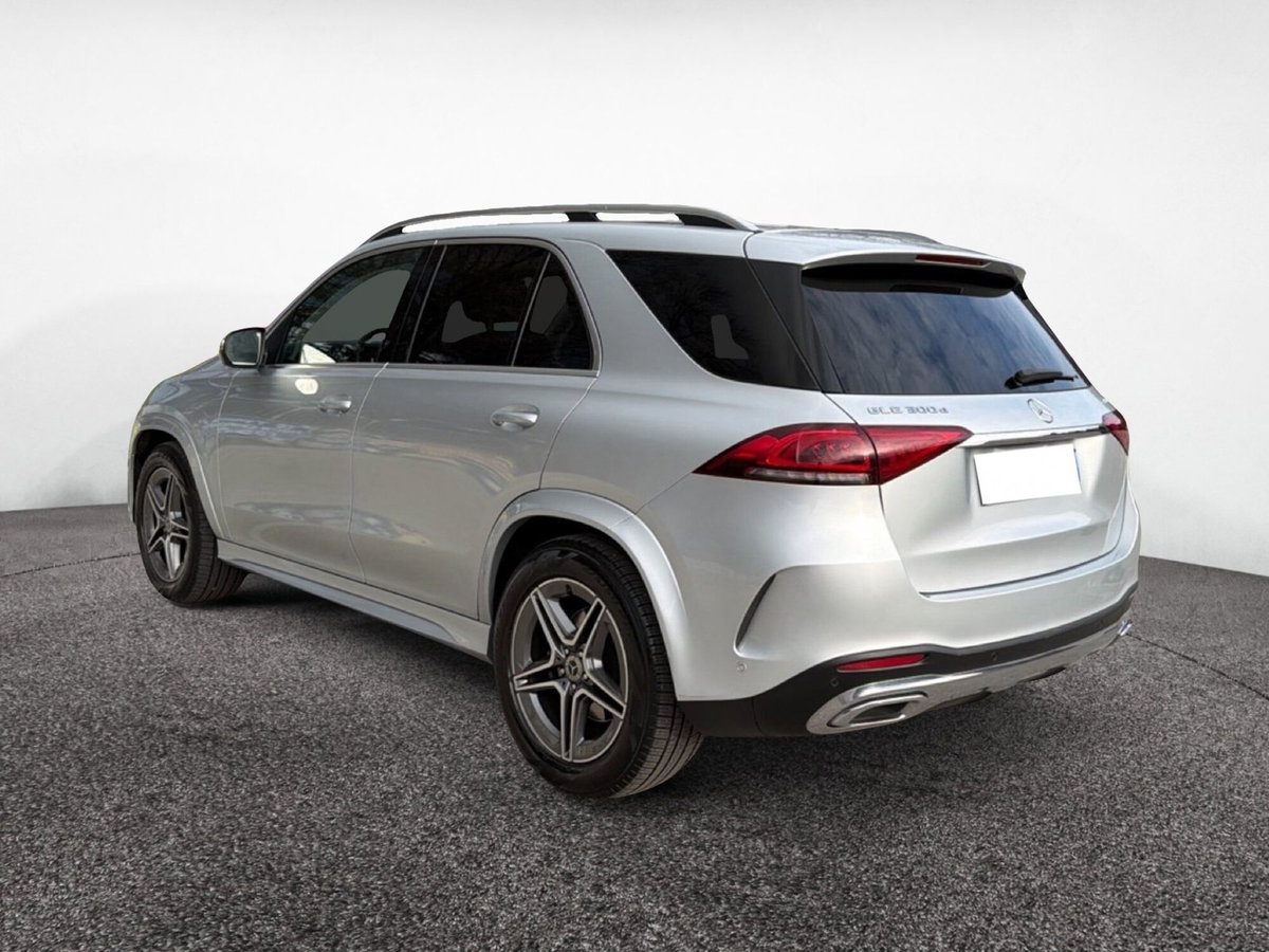 Mercedes-Benz GLE SUV 300 d 4Matic Premium Plus (3)