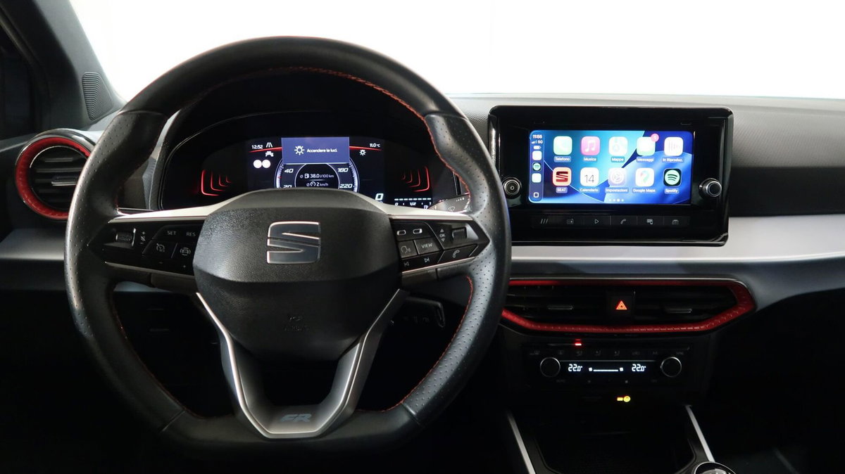 SEAT Arona 1.0 EcoTSI FR (6)