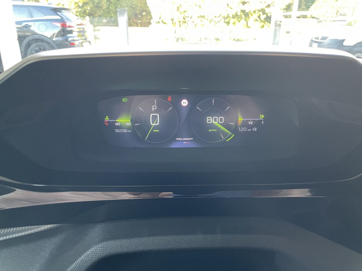 Peugeot 308 SW PureTech Turbo 130 S&S EAT8 GT Pack (12)