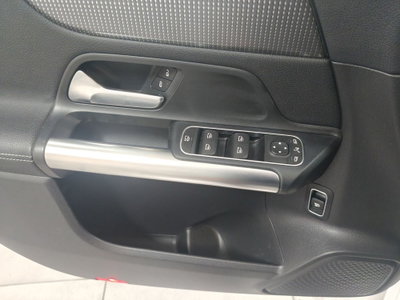 Mercedes-Benz Classe B 180 d Automatic Sport Plus (14)