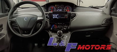 Lancia Ypsilon 1.2 69 CV 5 porte GPL Gold Plus (18)