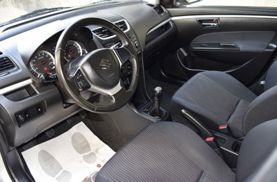 Suzuki Swift 1.2 VVT 3 porte GL Style (14)