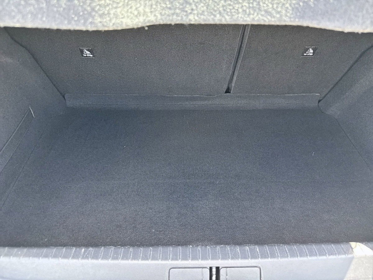 Peugeot 208 PureTech 100 Stop&Start EAT8 5 porte Allure Navi Pack (16)