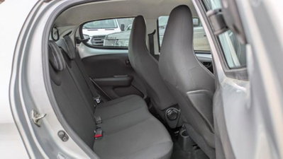 Peugeot 108 72 5 porte Active (14)