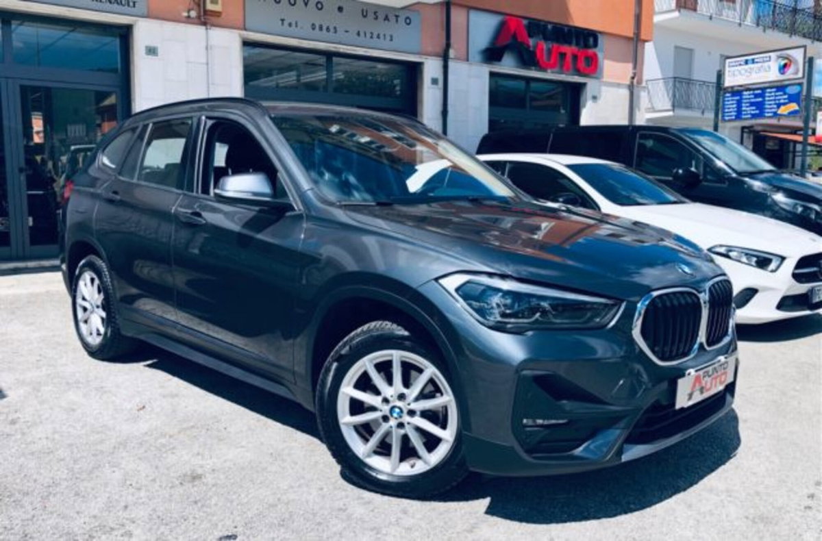 BMW X1 sDrive18d Business Advantage (17)