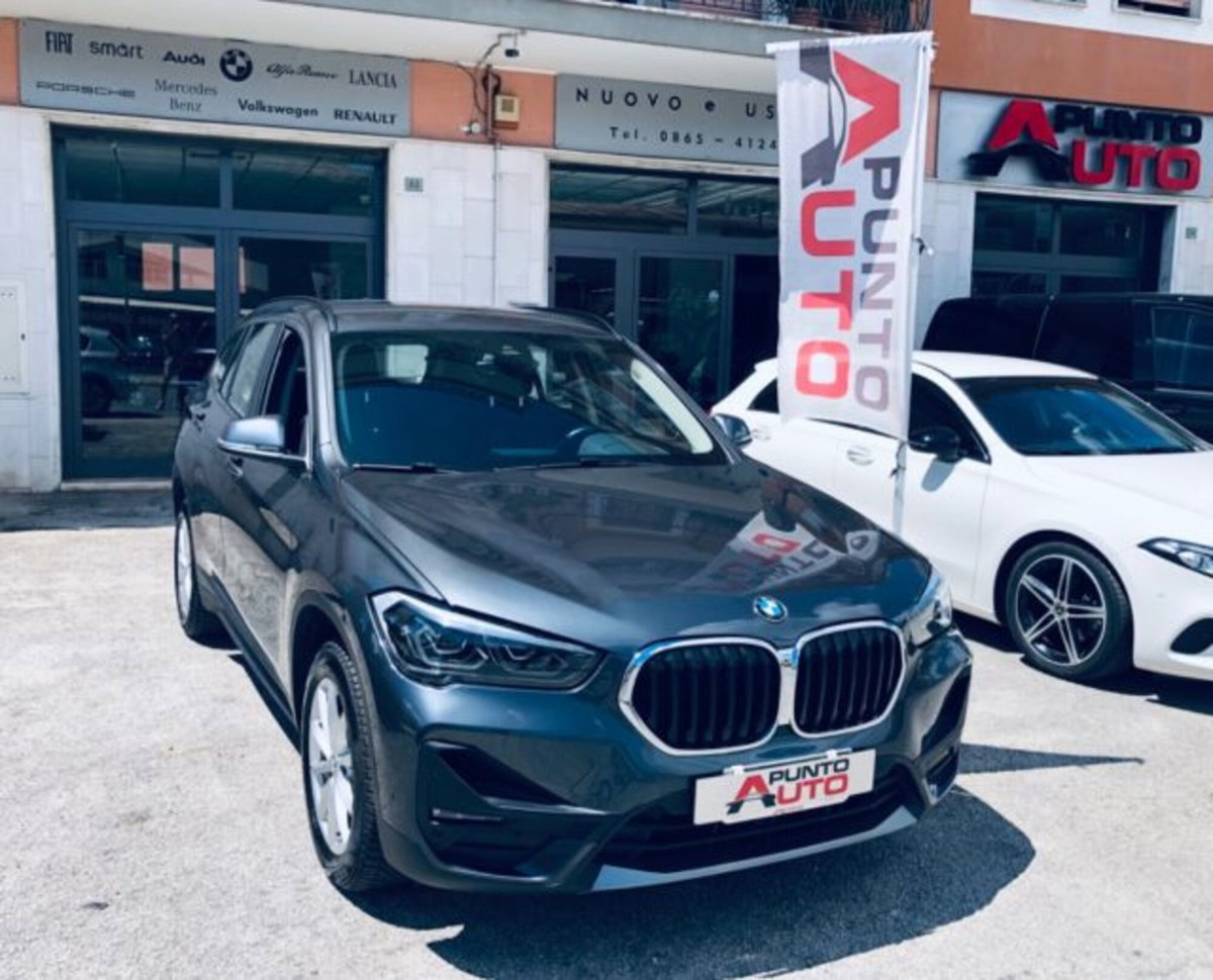 BMW X1 sDrive18d Business Advantage (2)