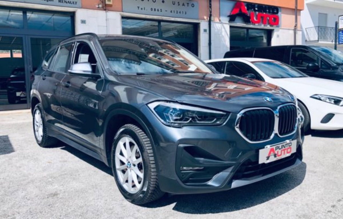 BMW X1 sDrive18d Business Advantage (7)