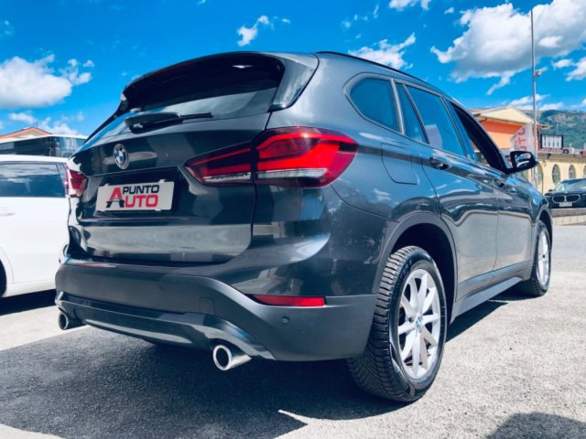 BMW X1 sDrive18d Business Advantage (8)