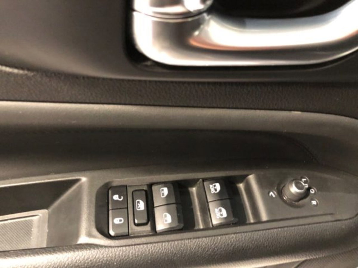 Jeep Compass 1.3 T4 190CV PHEV AT6 4xe Limited (12)