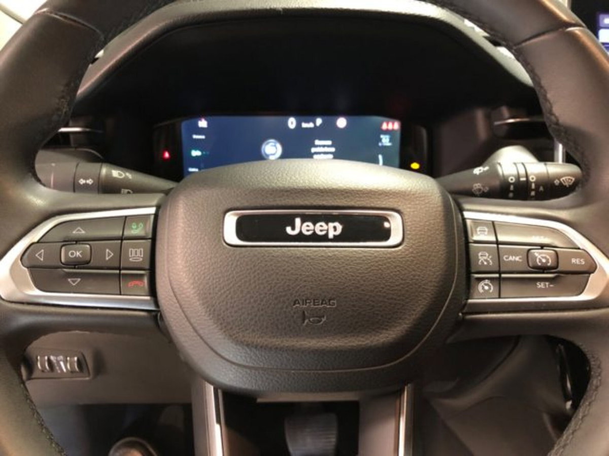 Jeep Compass 1.3 T4 190CV PHEV AT6 4xe Limited (13)