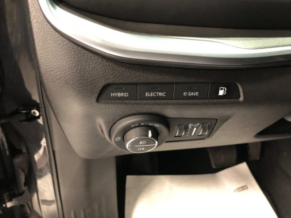 Jeep Compass 1.3 T4 190CV PHEV AT6 4xe Limited (16)