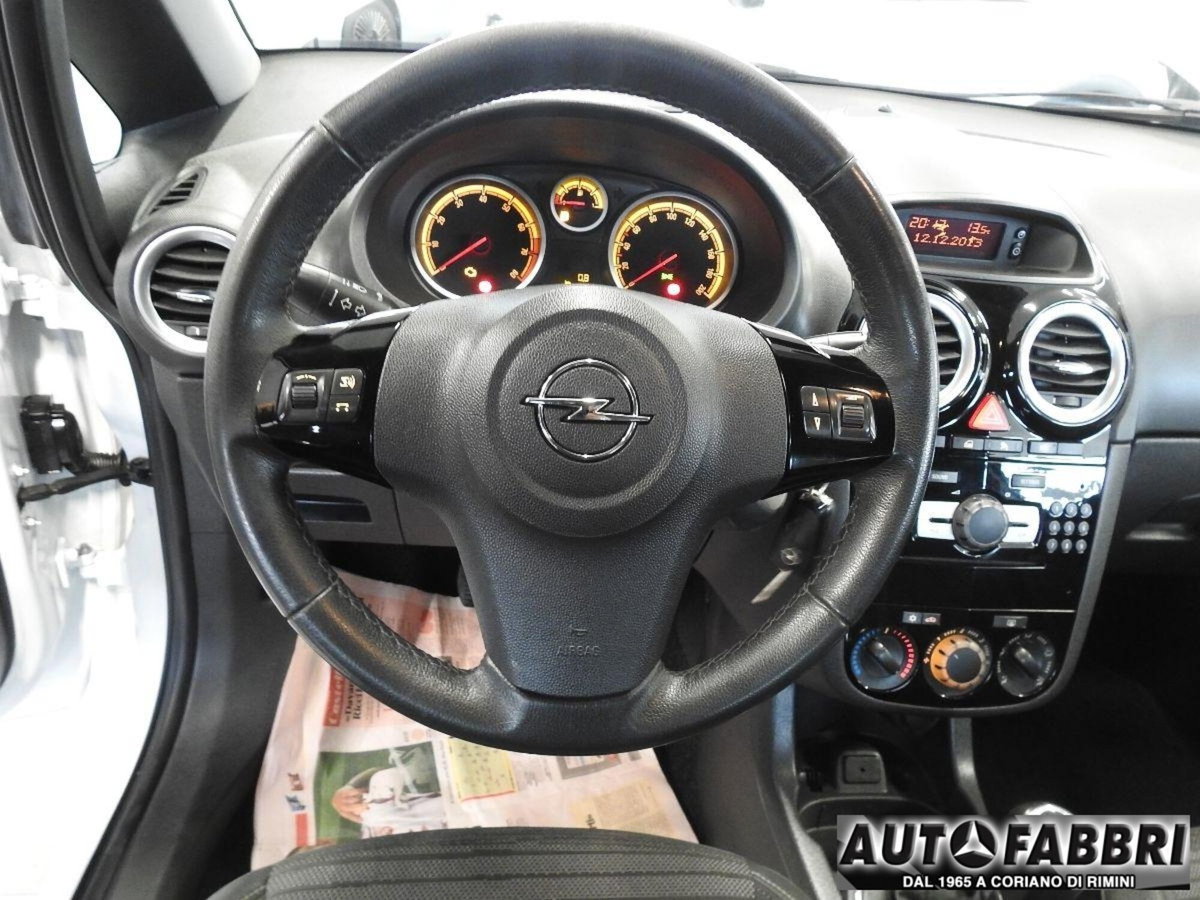 Opel Corsa 1.2 85CV 5 porte GPL-TECH Ecotec (19)