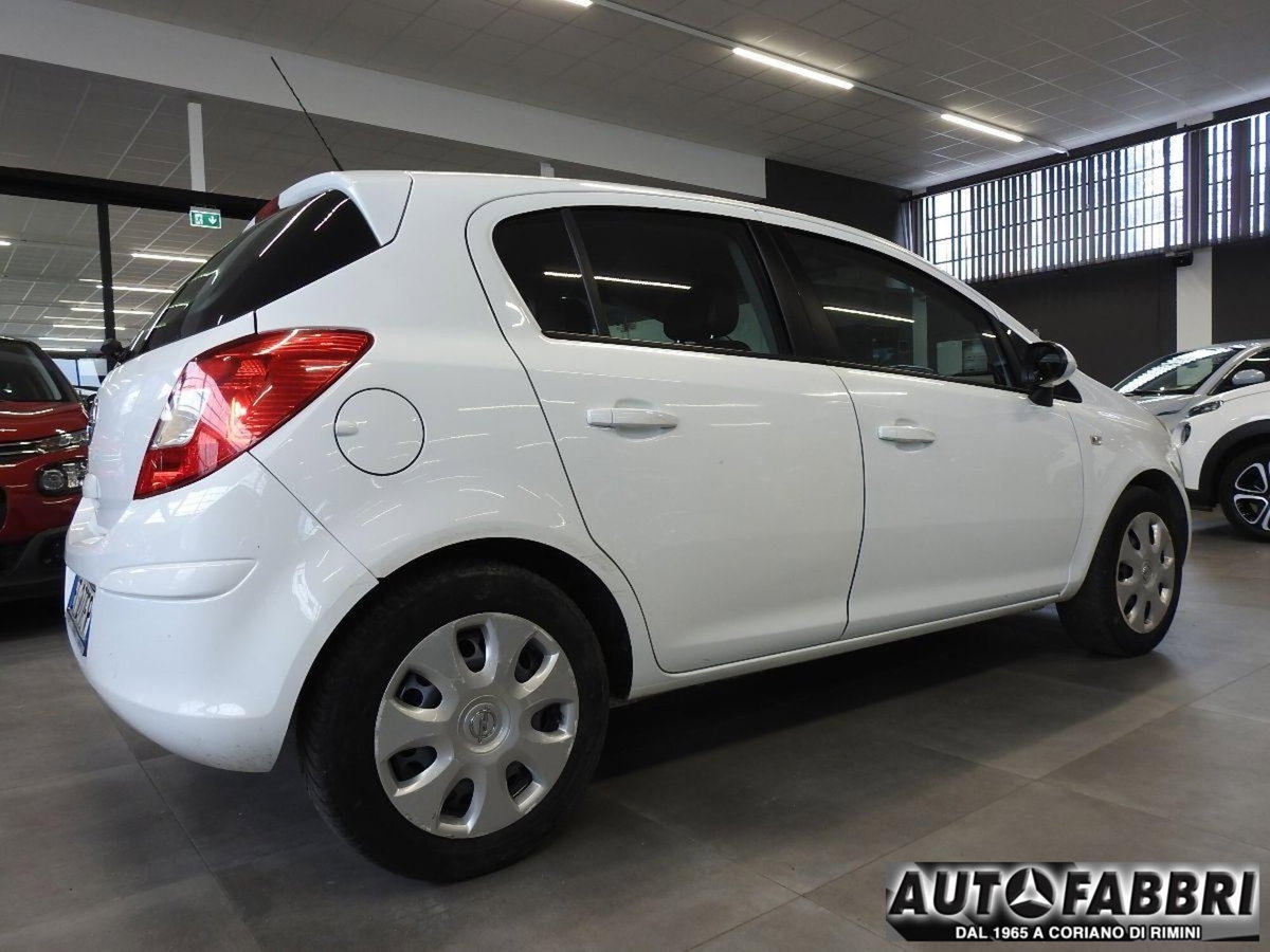 Opel Corsa 1.2 85CV 5 porte GPL-TECH Ecotec (3)