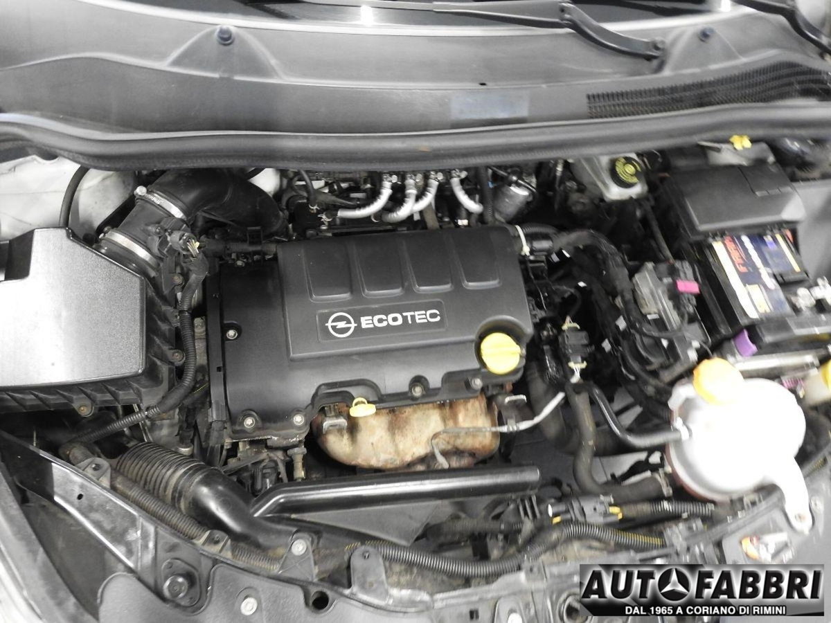 Opel Corsa 1.2 85CV 5 porte GPL-TECH Ecotec (5)