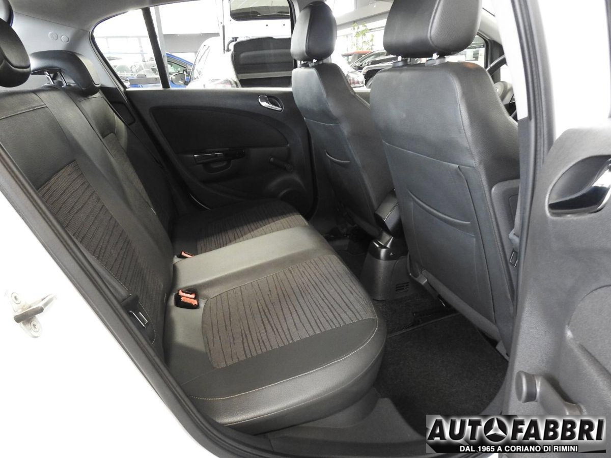 Opel Corsa 1.2 85CV 5 porte GPL-TECH Ecotec (8)