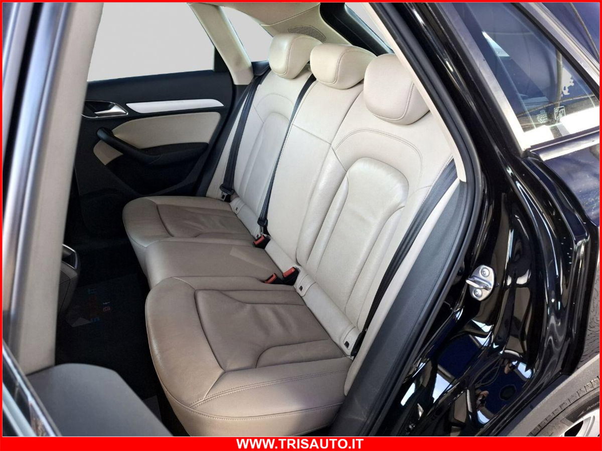 Audi Q3 35 TDI Business (11)
