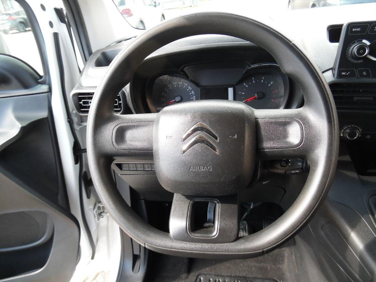 Citroen Berlingo BlueHDi 100 XL Live (16)