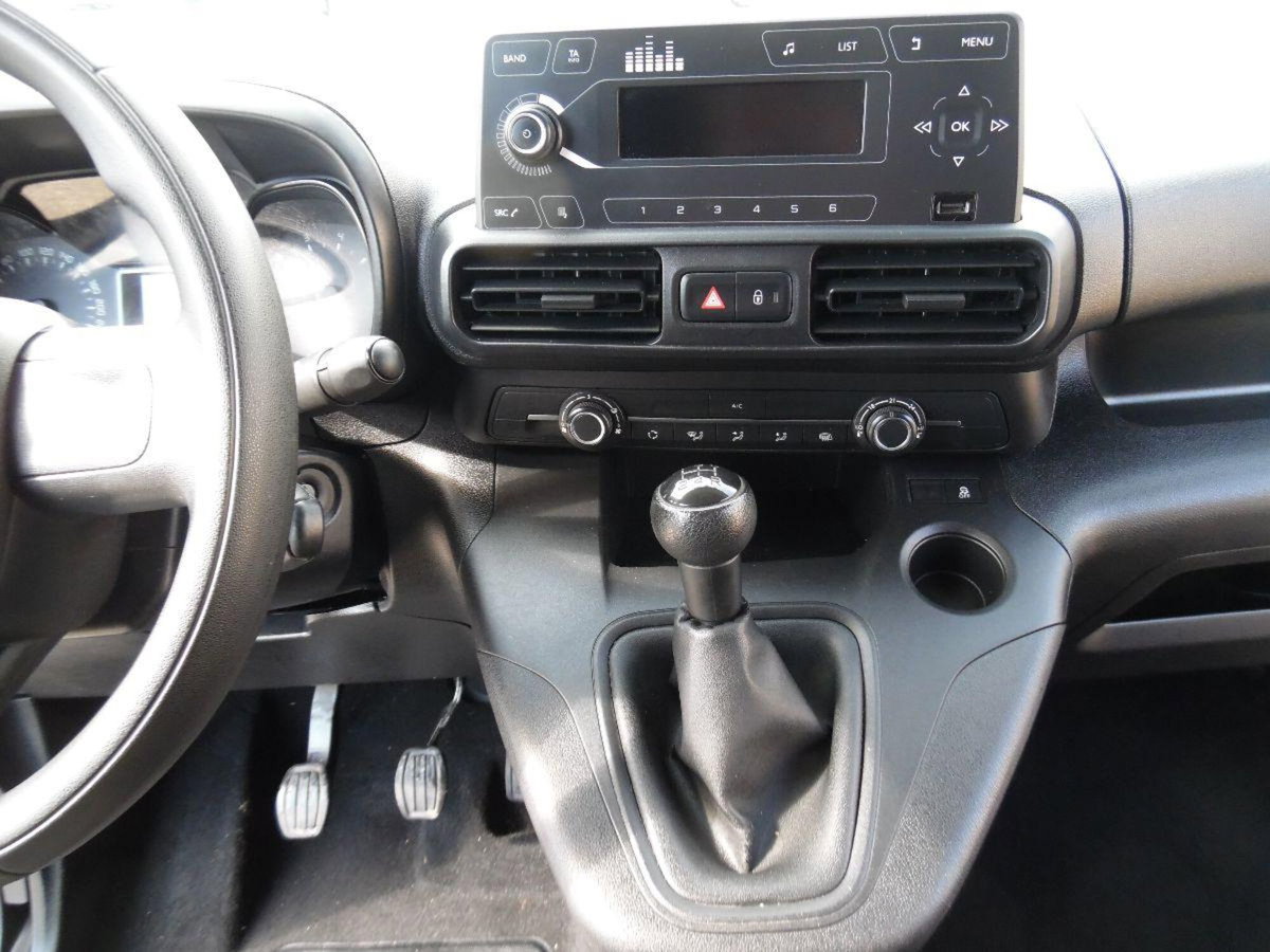 Citroen Berlingo BlueHDi 100 XL Live (17)