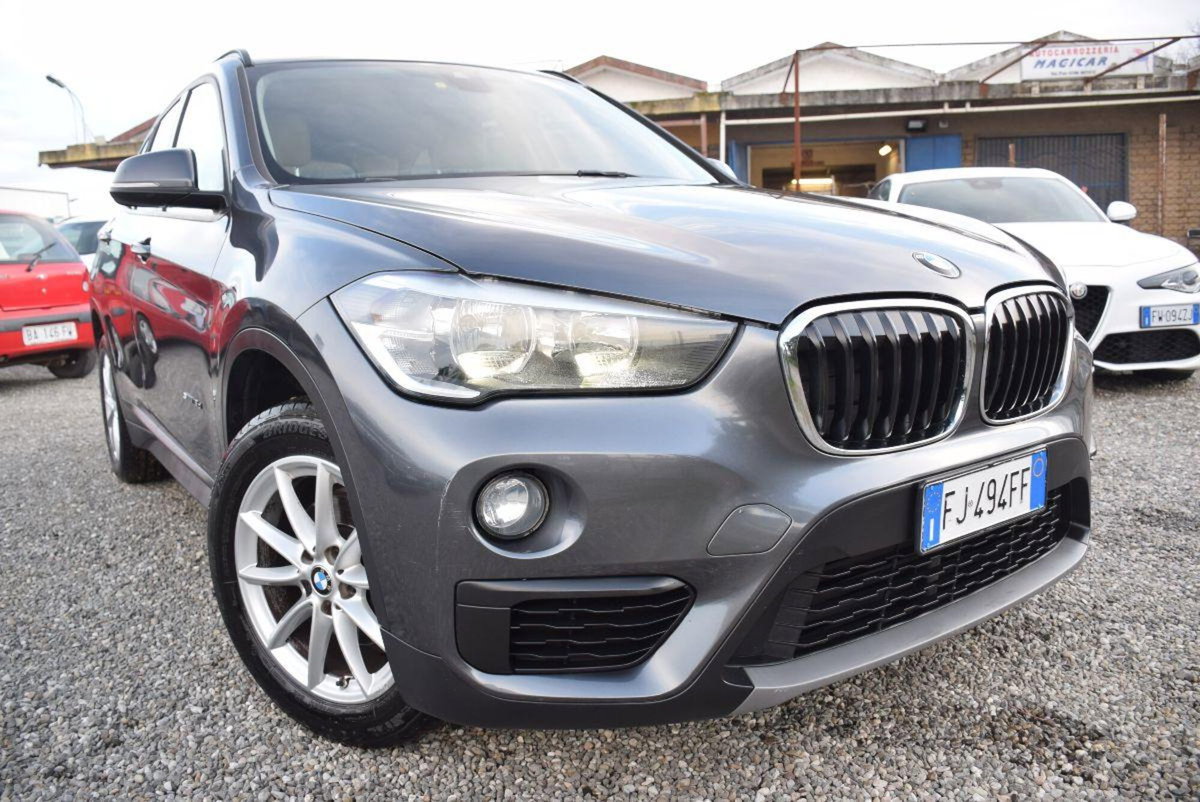 BMW X1 sDrive16d Advantage (11)