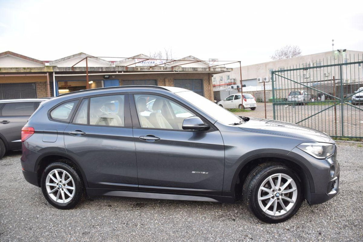 BMW X1 sDrive16d Advantage (13)