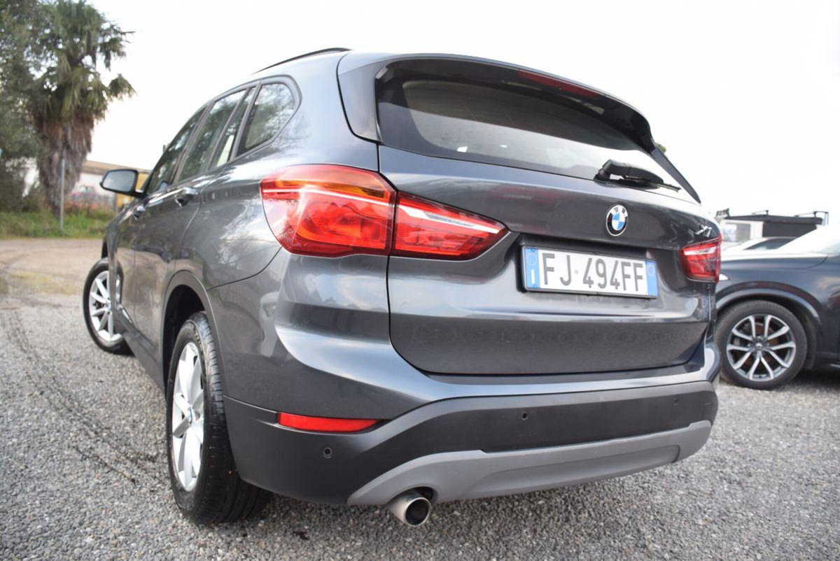 BMW X1 sDrive16d Advantage (15)