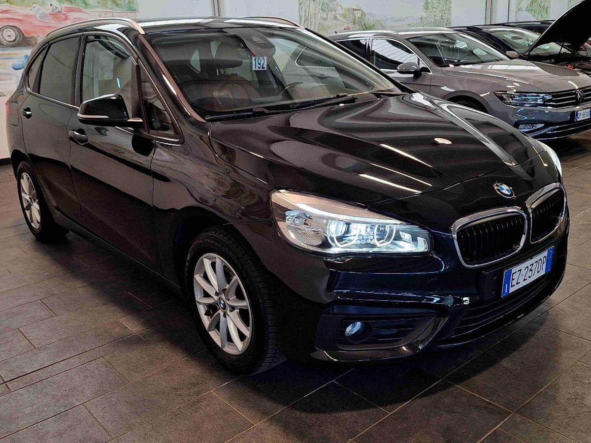 BMW Serie 2 Active Tourer 218d xDrive  Advantage (2)