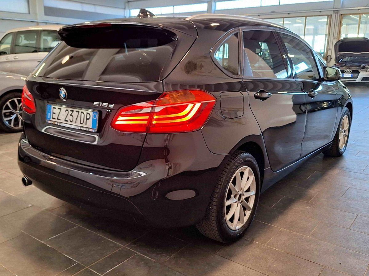 BMW Serie 2 Active Tourer 218d xDrive  Advantage (3)