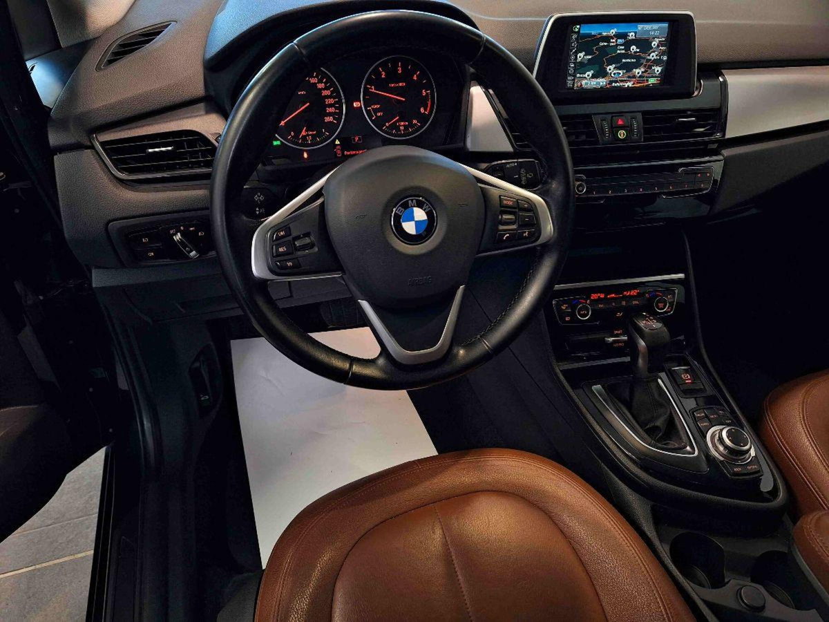 BMW Serie 2 Active Tourer 218d xDrive  Advantage (5)