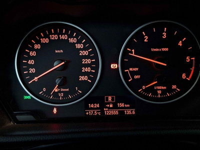 BMW Serie 2 Active Tourer 218d xDrive  Advantage (9)