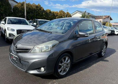 Toyota Yaris 1.D-4D 3 porte Lounge usata