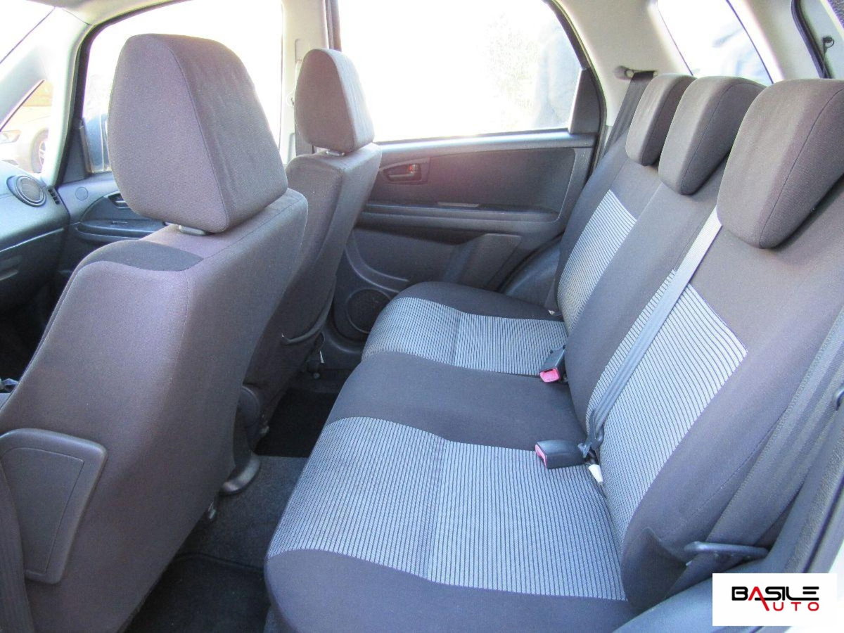 Fiat Sedici 1.9 MJT 4x4 Experience (11)
