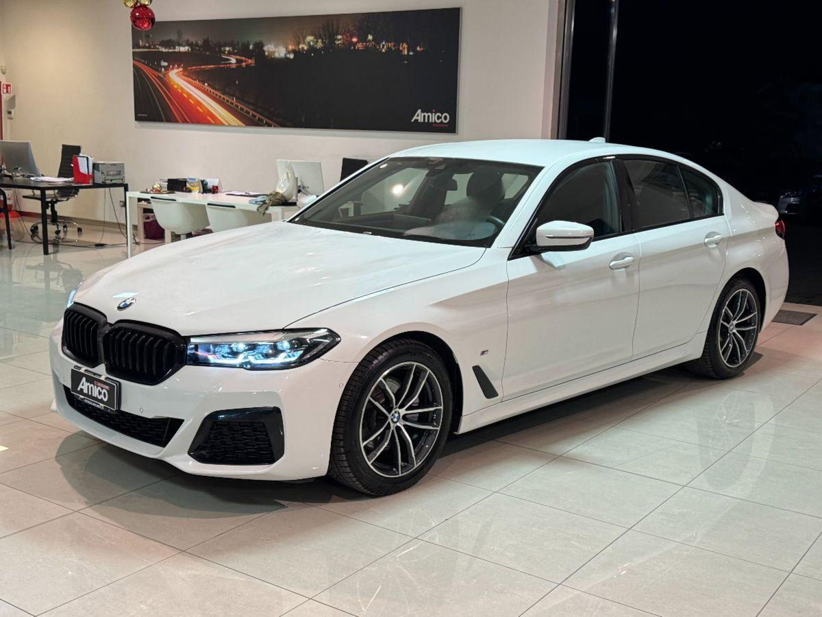 BMW Serie 5 520d xDrive Msport (2)