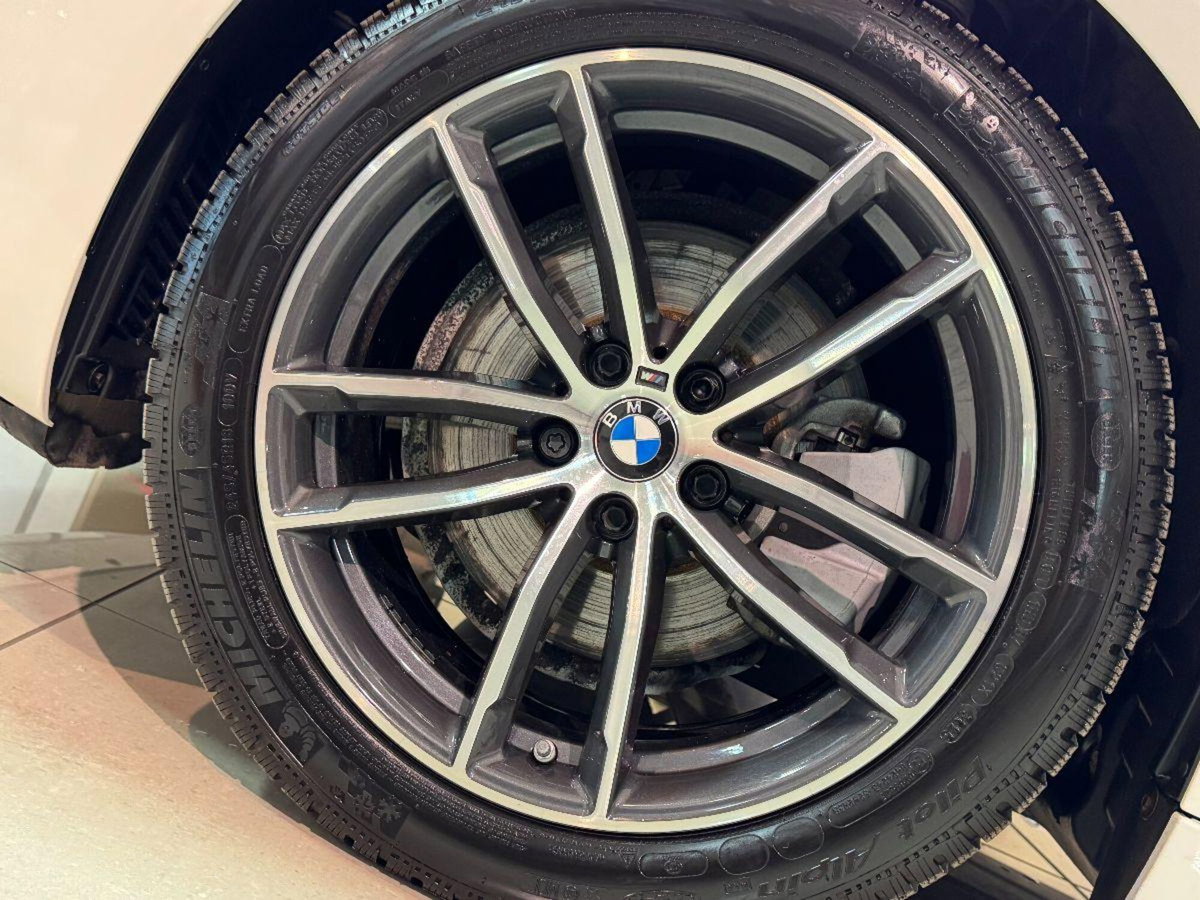 BMW Serie 5 520d xDrive Msport (12)