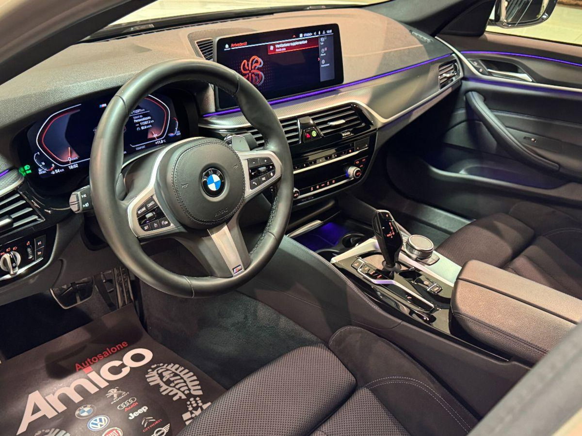 BMW Serie 5 520d xDrive Msport (13)