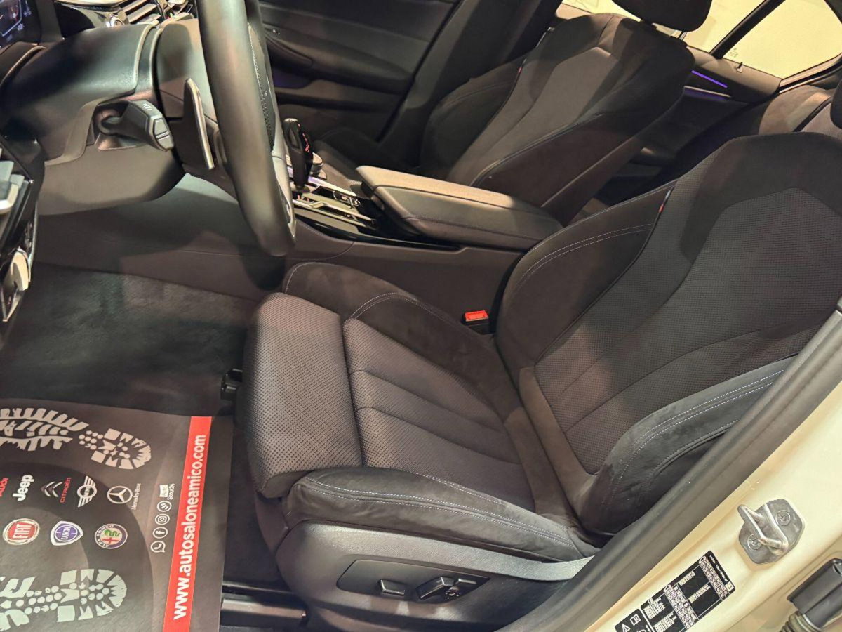 BMW Serie 5 520d xDrive Msport (14)