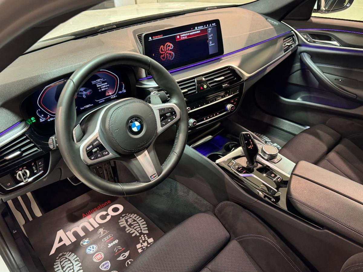 BMW Serie 5 520d xDrive Msport (17)
