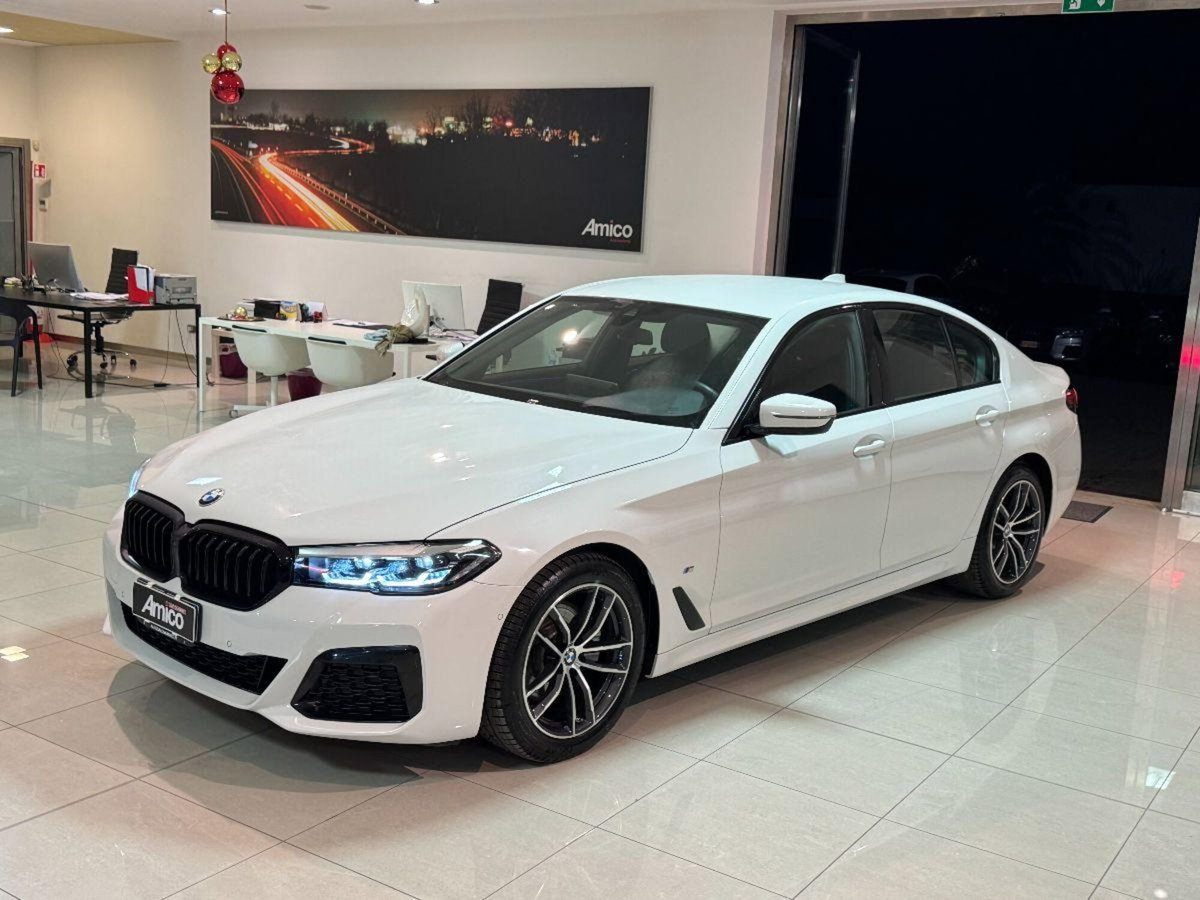 BMW Serie 5 520d xDrive Msport (3)