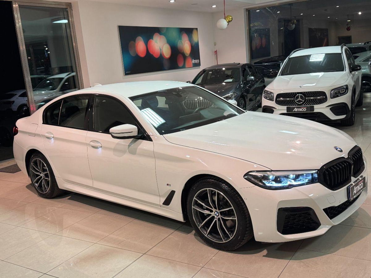 BMW Serie 5 520d xDrive Msport (6)