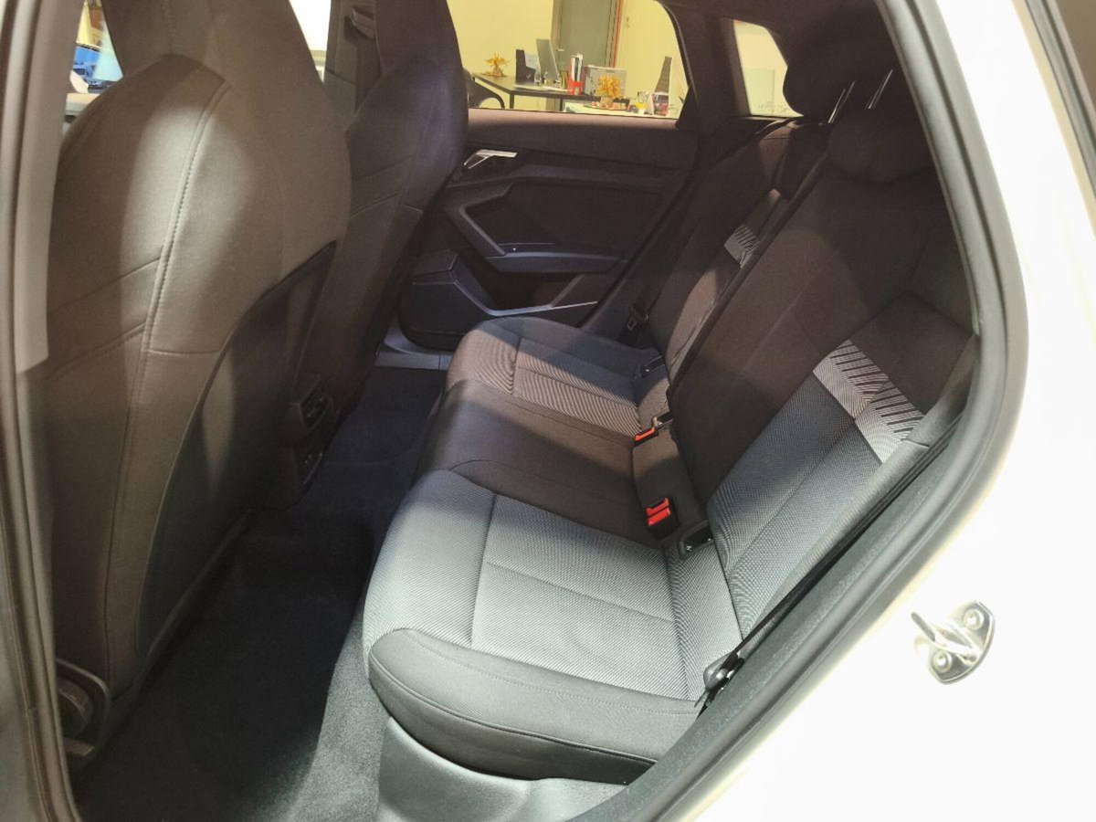 Audi A3 Sportback 30 TDI S tronic S line edition (11)