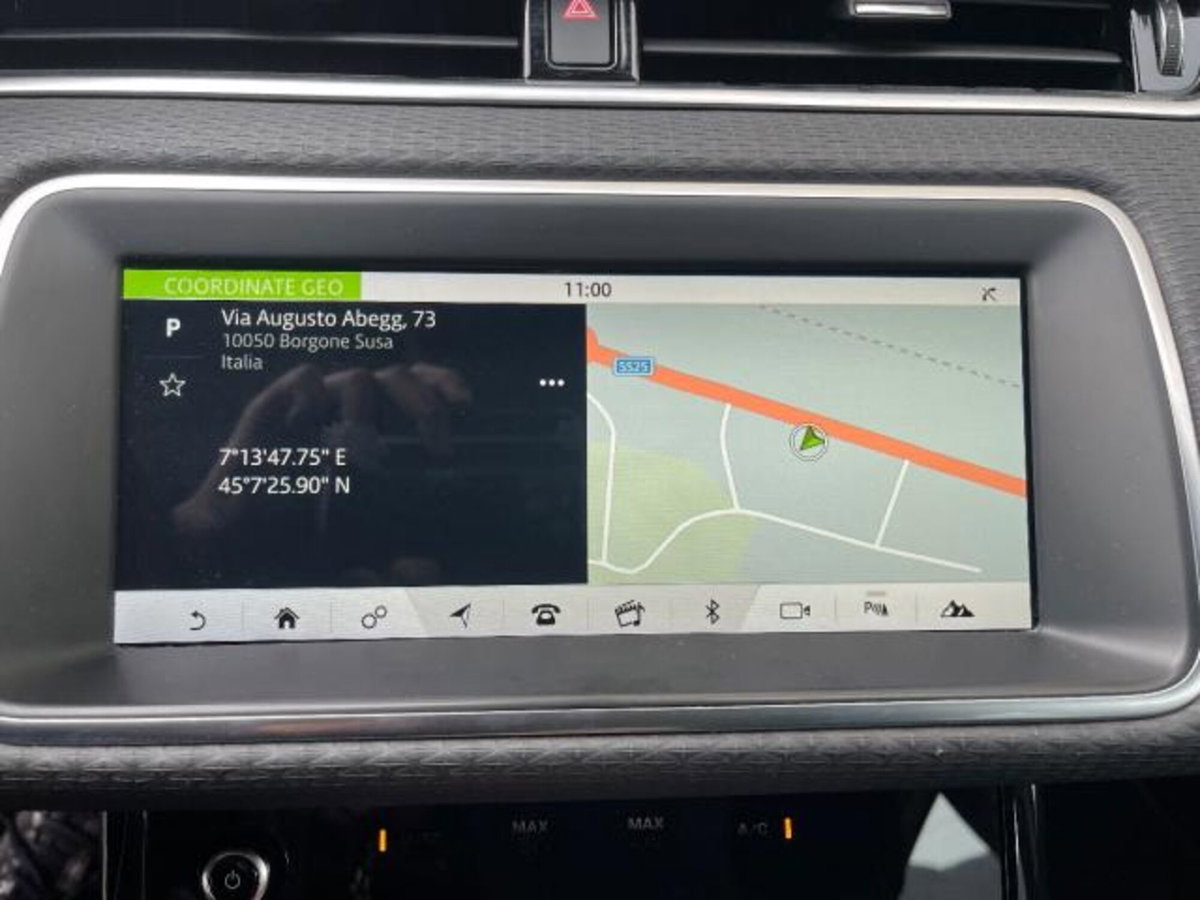 Land Rover Range Rover Evoque 2.0D I4-L.Flw 150 CV AWD Auto HSE (12)