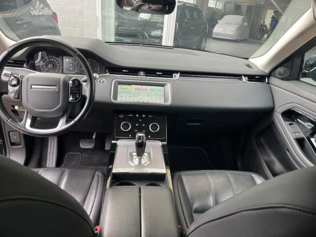 Land Rover Range Rover Evoque 2.0D I4-L.Flw 150 CV AWD Auto HSE (18)