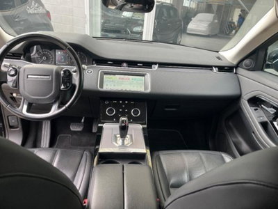 Land Rover Range Rover Evoque 2.0D I4-L.Flw 150 CV AWD Auto HSE (18)